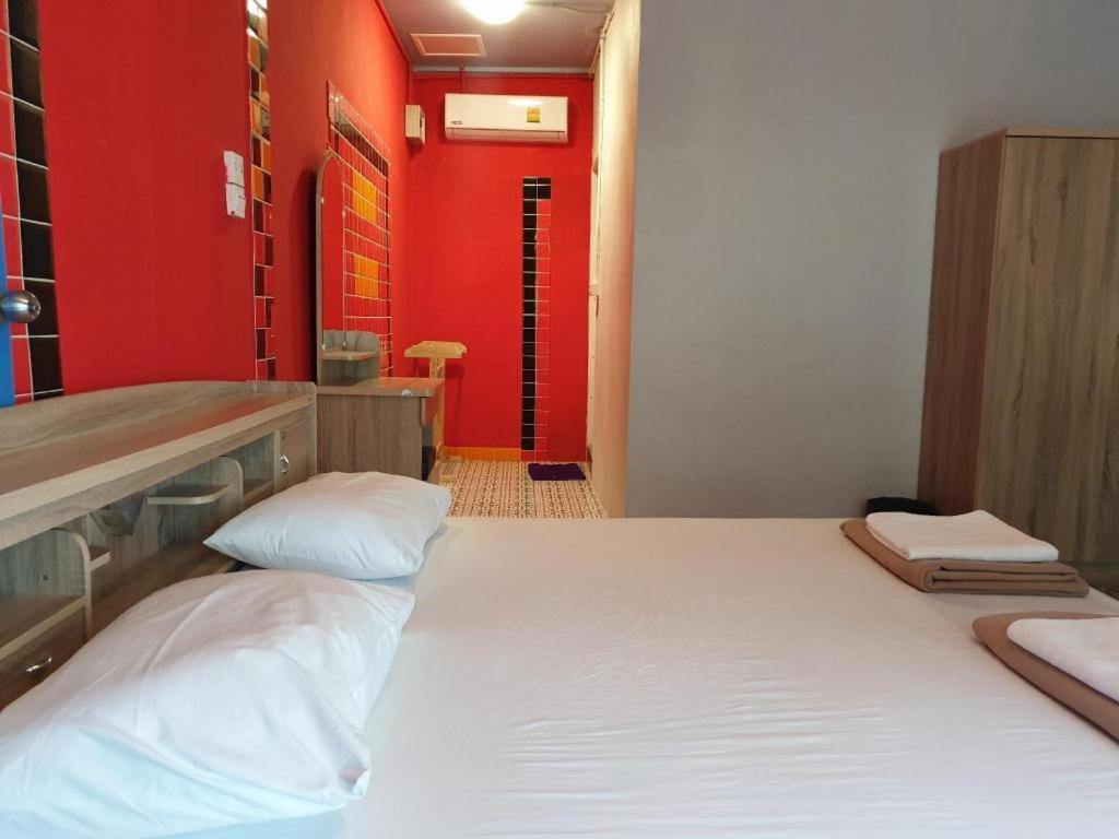 Super Hostel Nonthaburi Exterior photo