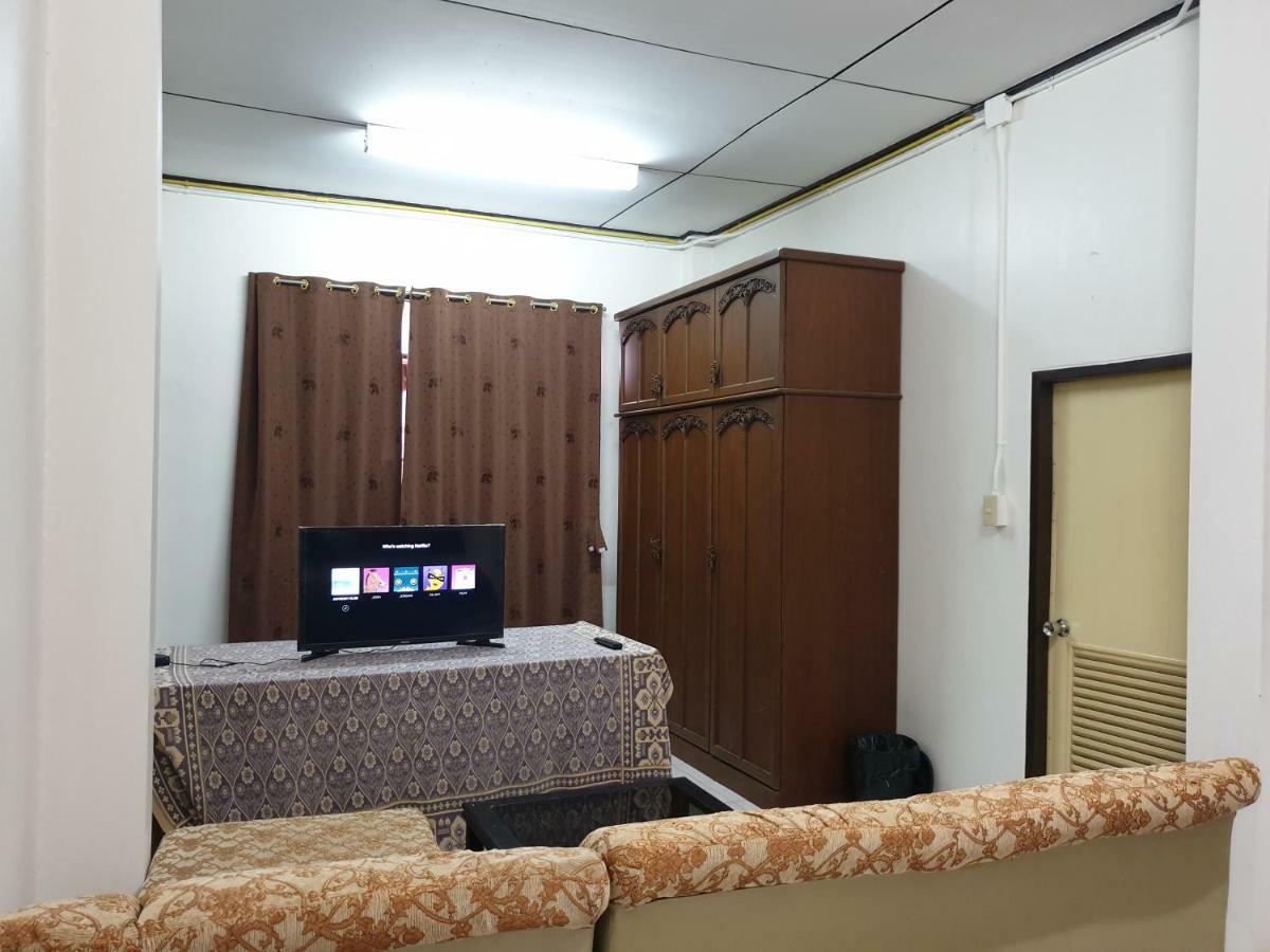 Super Hostel Nonthaburi Exterior photo